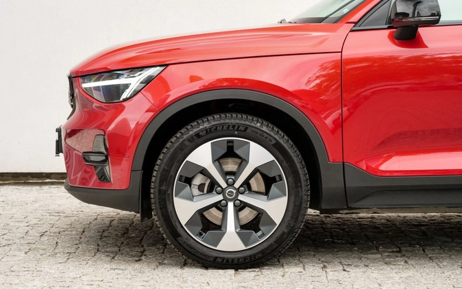 Volvo XC 40 cena 184900 przebieg: 9700, rok produkcji 2023 z Szamotuły małe 529